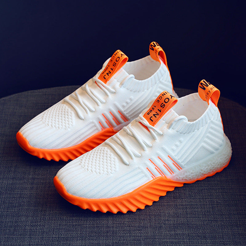 Breathable mesh running shoes